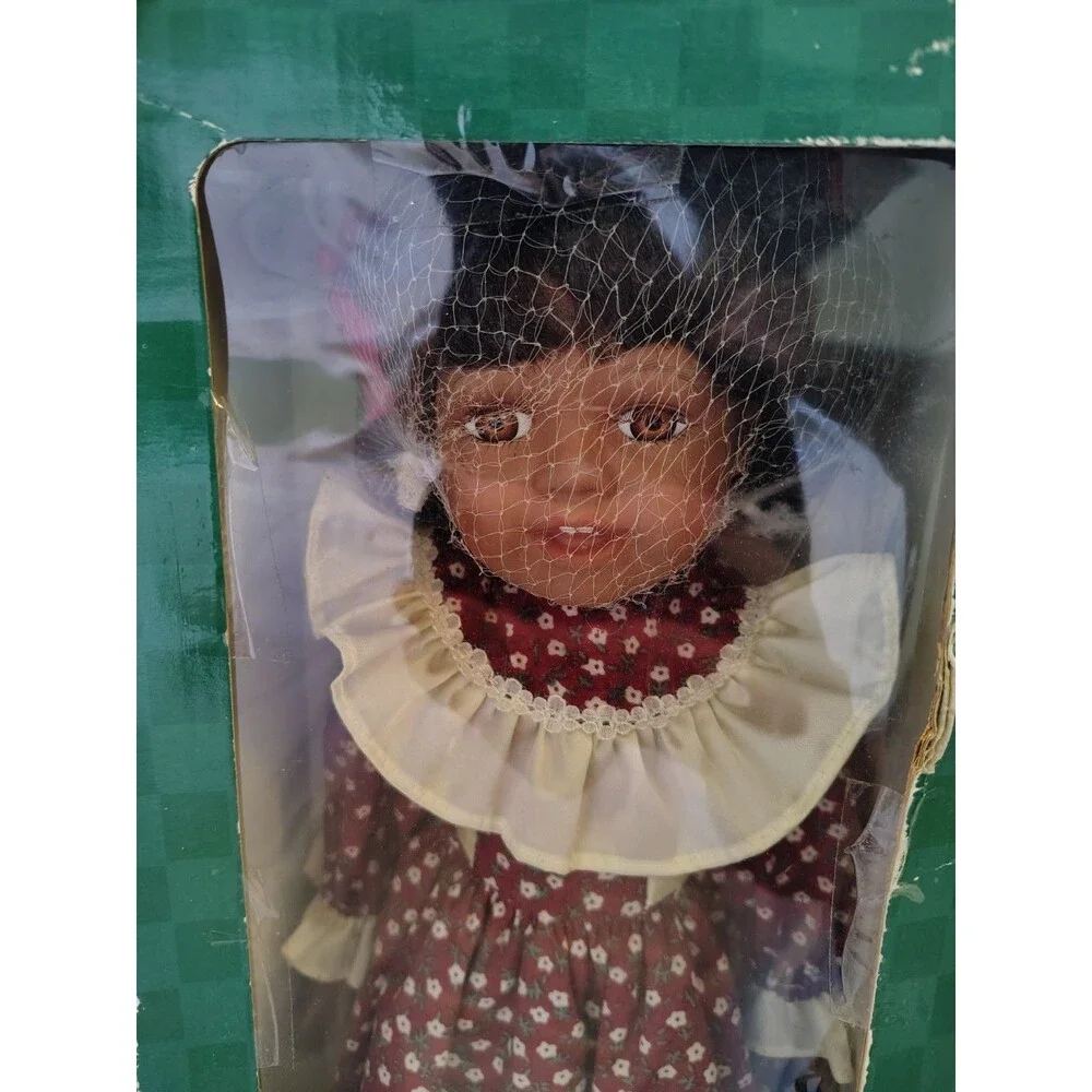 MERVYNS HOME COLLECTION DOLL CLAIRE APP‎ 16'' NIB VINTAGE